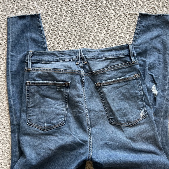 Good American ‘Good Waist’ high rise distressed skinny jeans. 14/32 - Picture 11 of 11